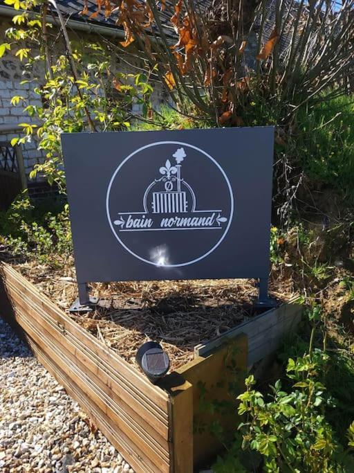 Au Bain Normand : Bain Nordique Et Detente. Goderville 外观 照片